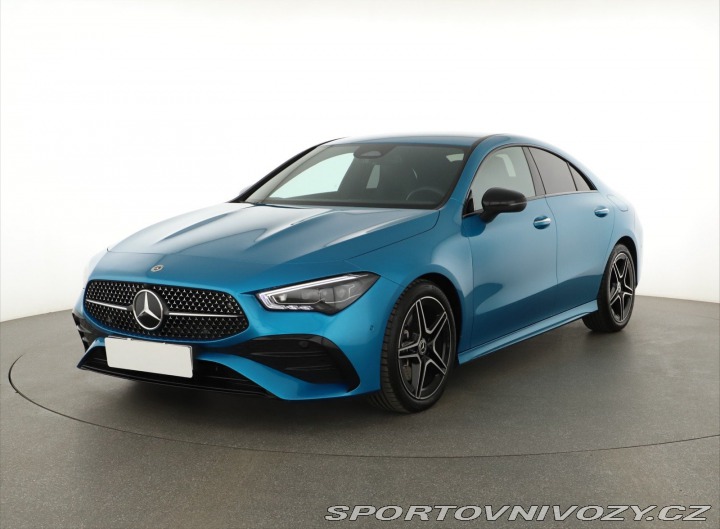 Mercedes-Benz CLA AMG Paket 200 2023
