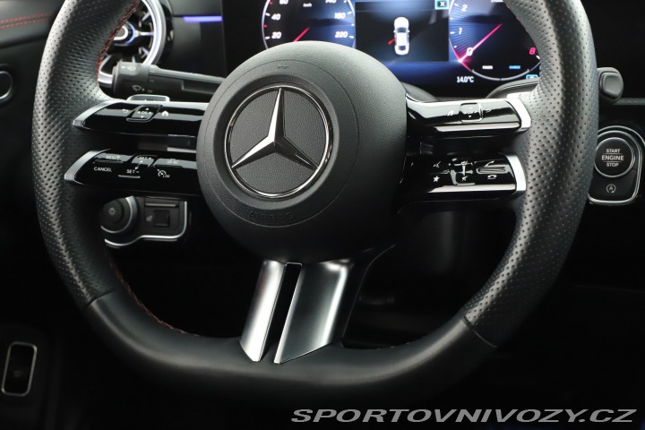 Mercedes-Benz CLA AMG Paket 200 2023