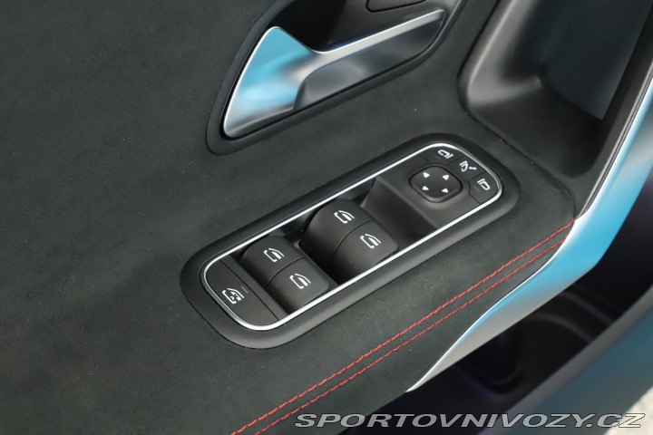 Mercedes-Benz CLA AMG Paket 200 2023
