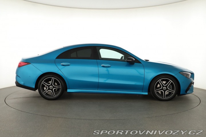 Mercedes-Benz CLA AMG Paket 200 2023