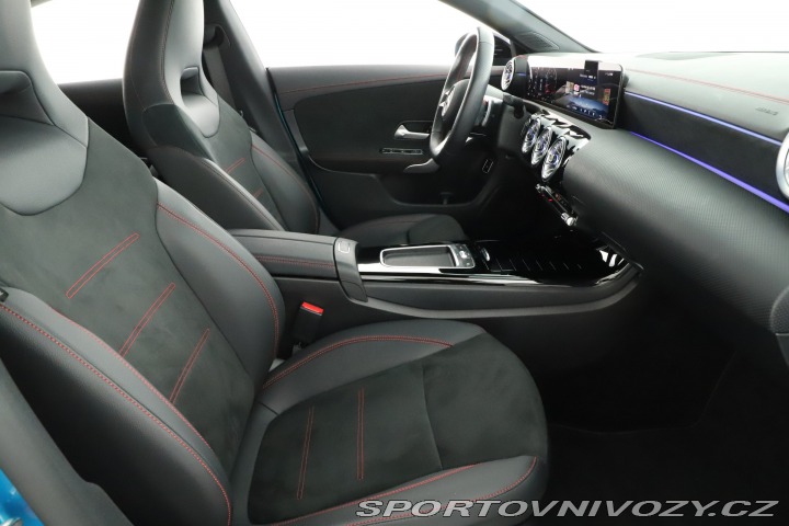 Mercedes-Benz CLA AMG Paket 200 2023