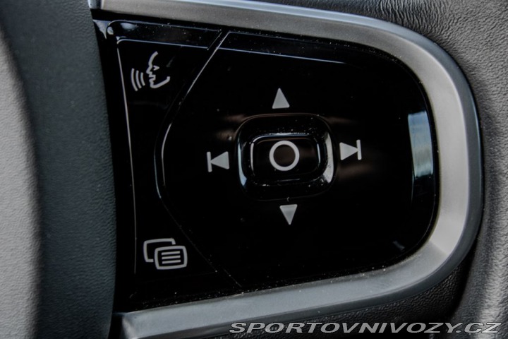 Volvo V60  2020