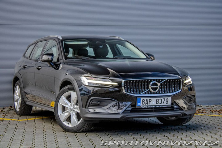 Volvo V60  2020