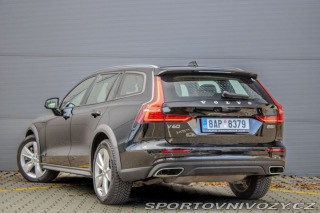 Volvo V60  2020