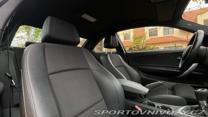 BMW 1 123d bi-Turbo Coupe 2007