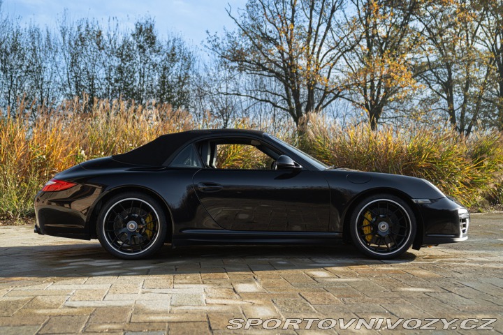 Porsche 911 997 (911) CARRERA GTS 2011