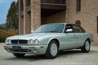Jaguar XJ XJ8 3.2