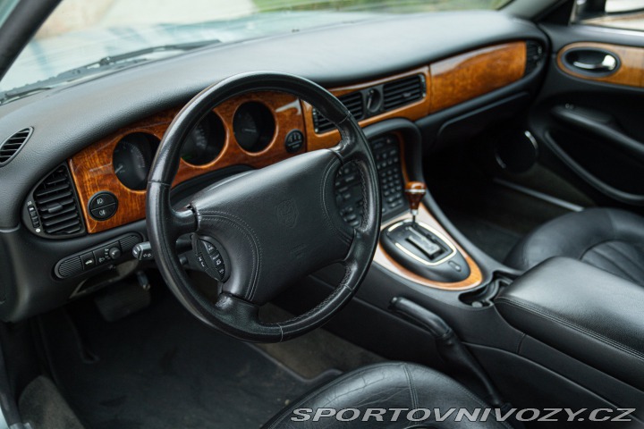 Jaguar XJ XJ8 3.2 1997