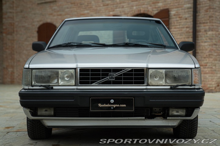 Volvo Ostatní modely 780 Coupé TD BERTONE 1987