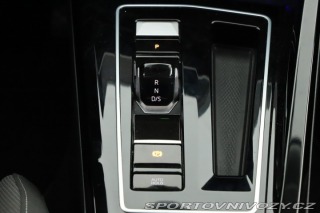 Volkswagen Golf 2.0 TSI 2023