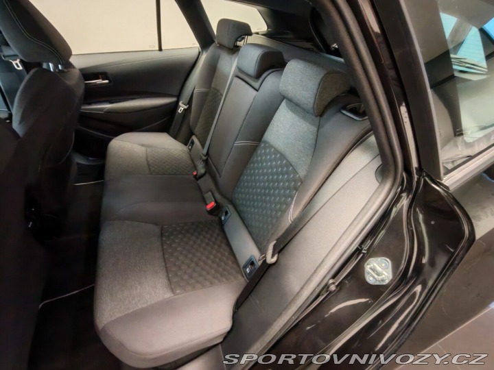 Toyota Corolla 2.0 HYBRID 2023