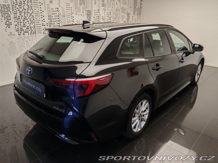 Toyota Corolla 2.0 HYBRID 2023