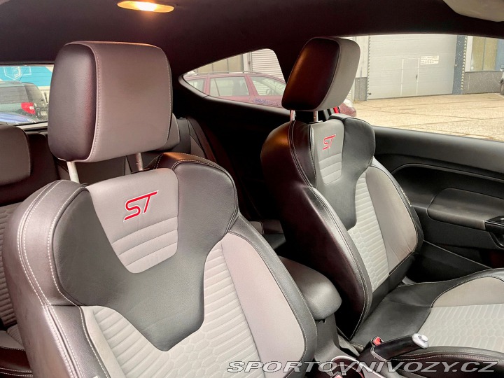 Ford Fiesta ST 2014