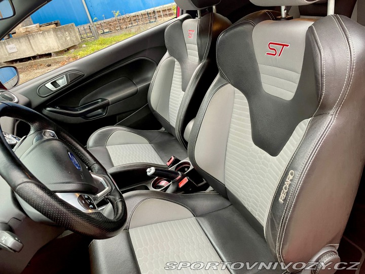 Ford Fiesta ST 2014