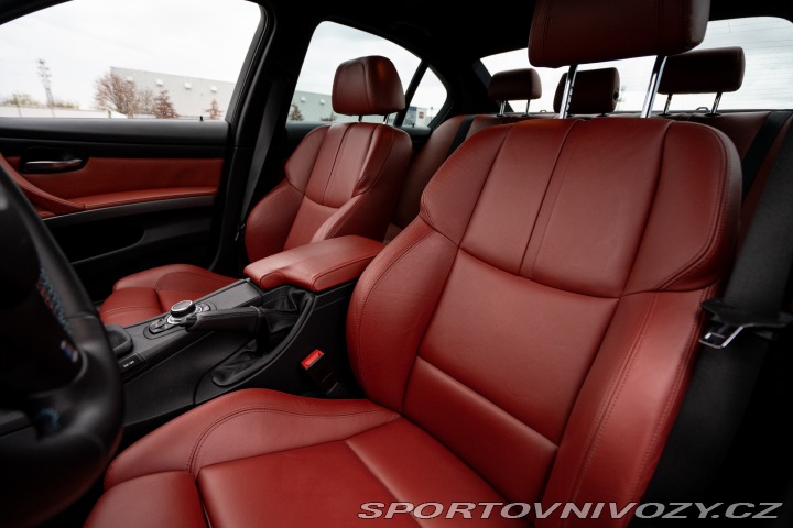 BMW M3 e90 LCI MT EU 2008