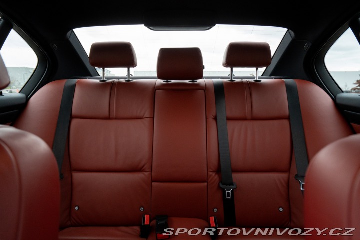 BMW M3 e90 LCI MT EU 2008