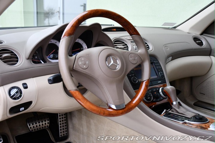 Mercedes-Benz SL 550 5.5 V8 285kW AMG H/K 2009