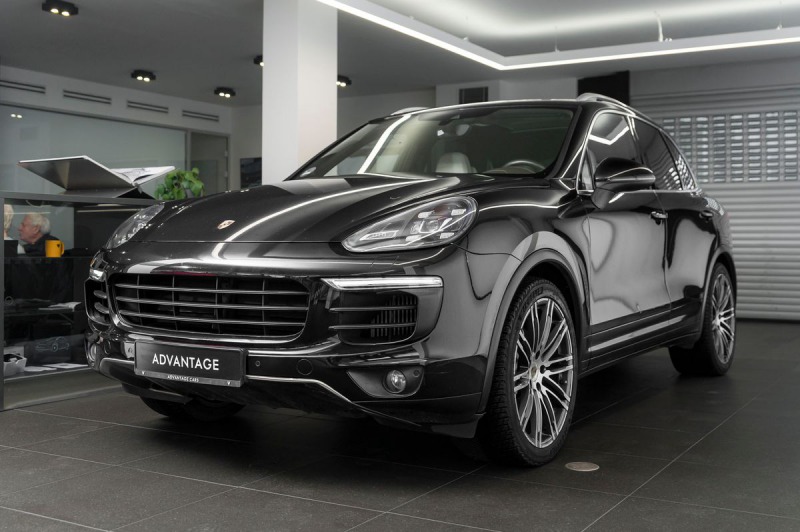 Porsche Cayenne S/Pano/BOSE/4zóny/2xTV