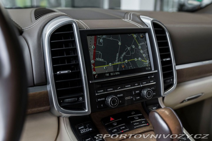 Porsche Cayenne S/Pano/BOSE/4zóny/2xTV 2015