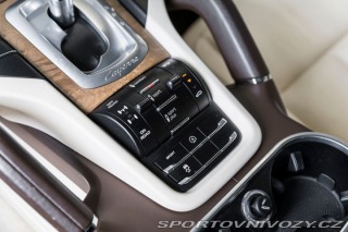 Porsche Cayenne S/Pano/BOSE/4zóny/2xTV 2015