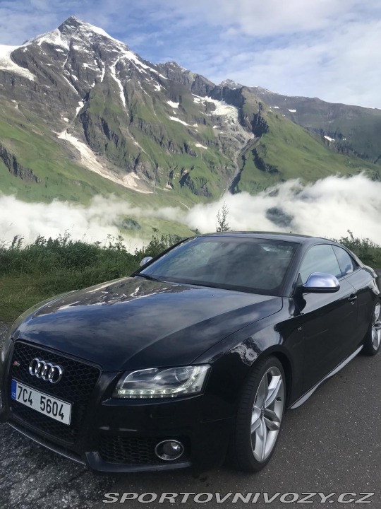 Audi S5 B8 2008