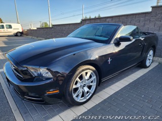 Ford Mustang Kabriolet 2013