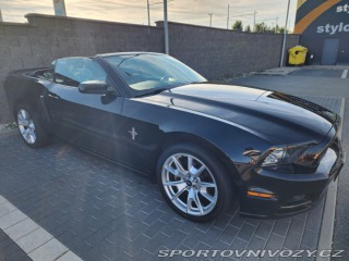 Ford Mustang Kabriolet 2013