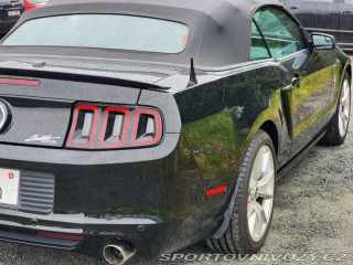 Ford Mustang Kabriolet 2013