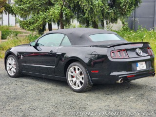 Ford Mustang Kabriolet 2013