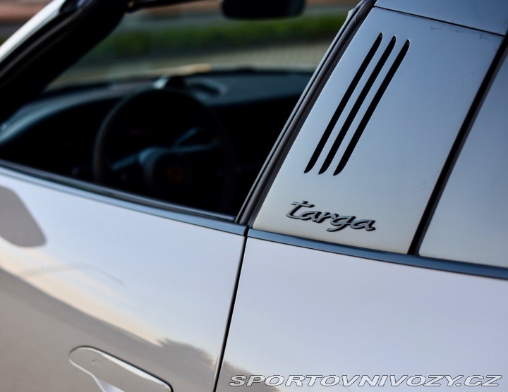 Porsche 911 992 Targa 4 GTS *SportCh 2024