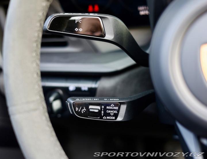 Porsche 911 992 Targa 4 GTS *SportCh 2024