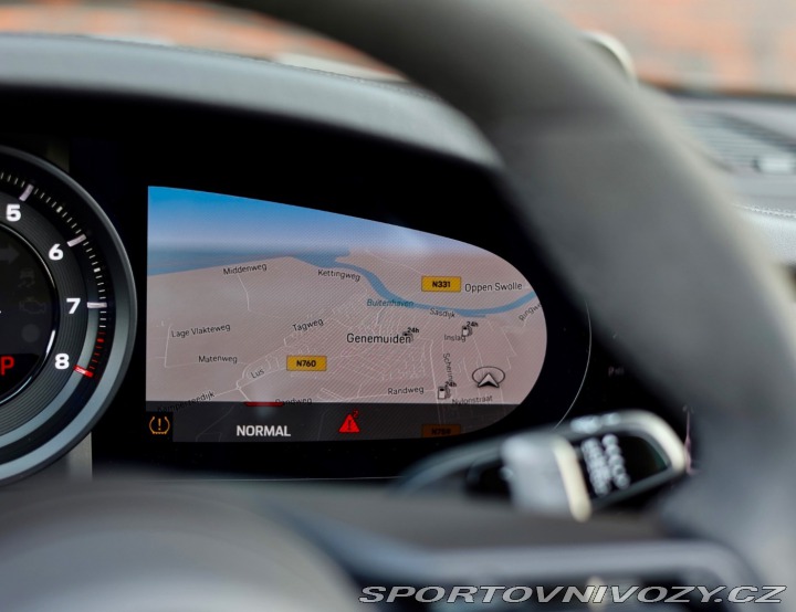 Porsche 911 992 Targa 4 GTS *SportCh 2024