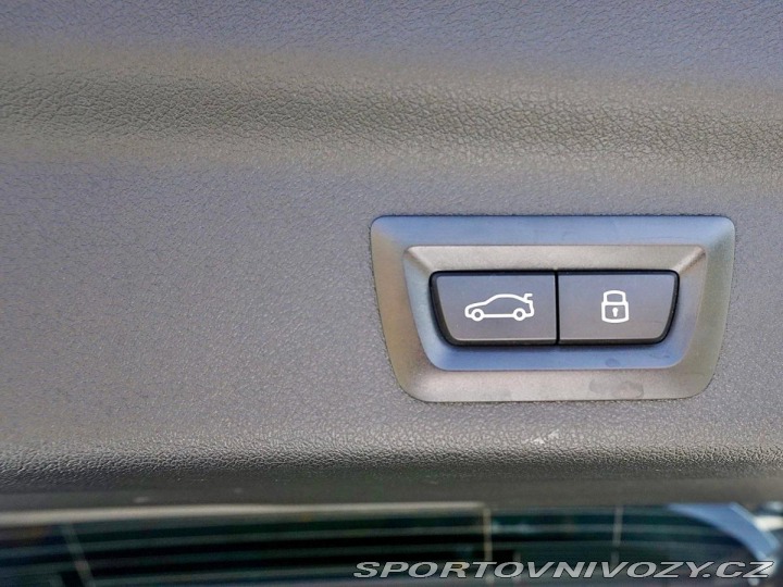 BMW iX1 xDrive 30, HUD,360°,AdLED 2023