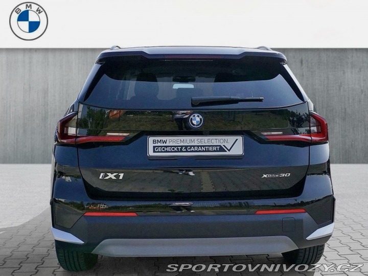 BMW iX1 xDrive 30, HUD,360°,AdLED 2023