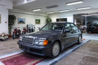 Mercedes-Benz  190 E 2,5 16V AMG