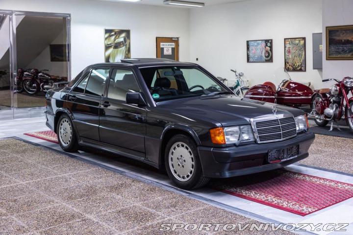 Mercedes-Benz Ostatní modely 190 E 2,5 16V AMG 1990