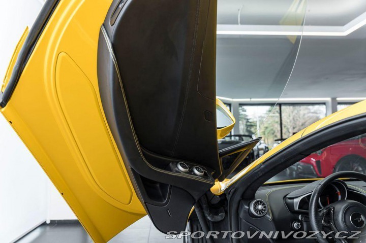 McLaren 12C Lift/Meridian/El.Sedačky/ 2014