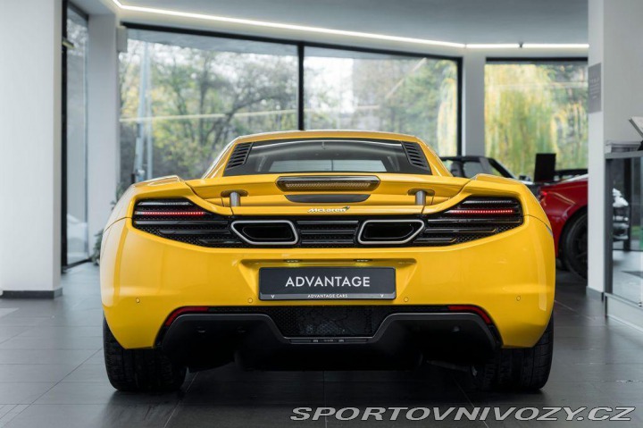 McLaren 12C Lift/Meridian/El.Sedačky/ 2014