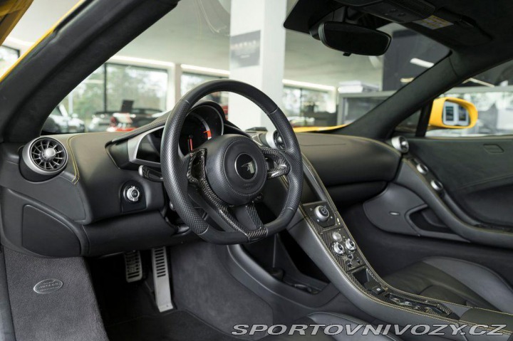 McLaren 12C Lift/Meridian/El.Sedačky/ 2014