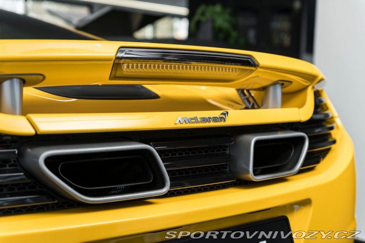 McLaren 12C Lift/Meridian/El.Sedačky/ 2014