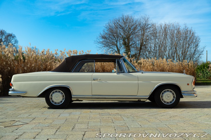 Mercedes-Benz S 250 SE CABRIOLET 1968
