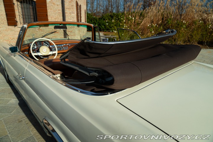Mercedes-Benz S 250 SE CABRIOLET 1968