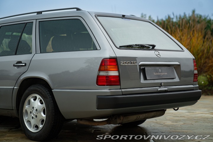 Mercedes-Benz E 200 TE SW 1992