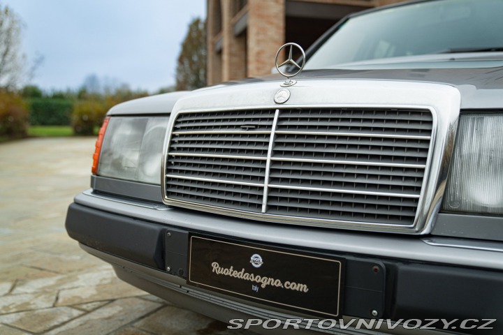 Mercedes-Benz E 200 TE SW 1992