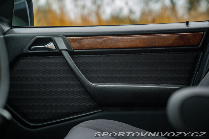 Mercedes-Benz E 200 TE SW 1992