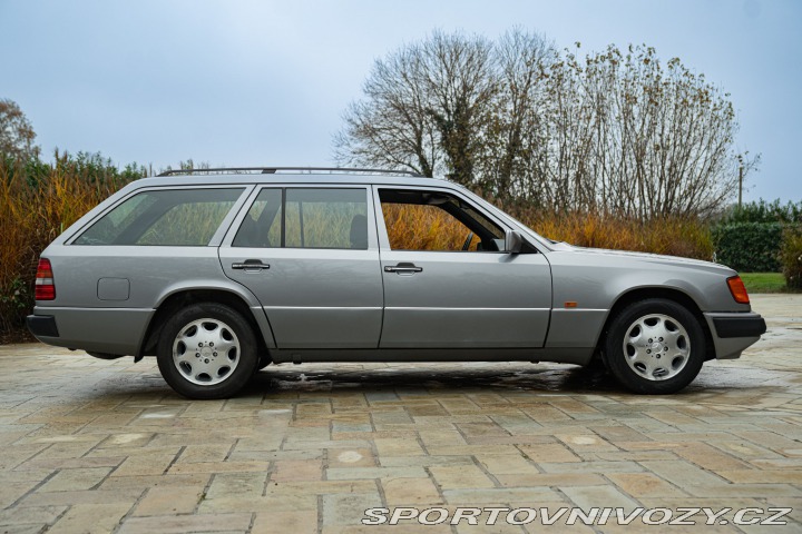 Mercedes-Benz E 200 TE SW 1992