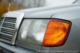 Mercedes-Benz E 200 TE SW 1992
