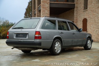 Mercedes-Benz E 200 TE SW 1992