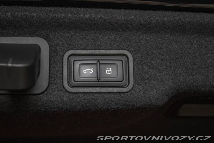 Audi S8 4.0 TFSI V8 Quattro Tipt 2015