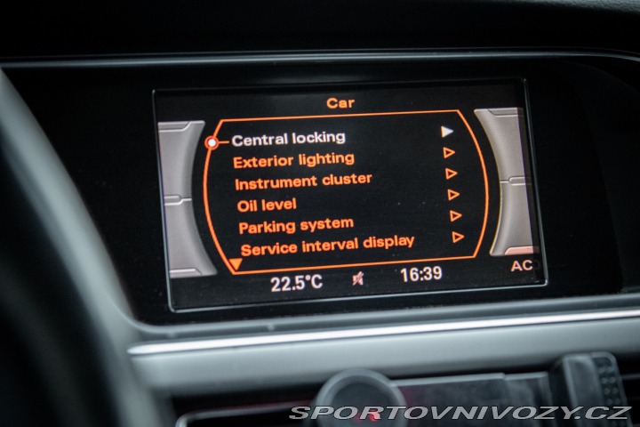 Audi A5 2.0 TDI DPF quattro Pres 2012
